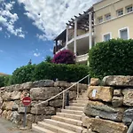 Village Cap Esterel Pierre Et En Rez De Jardin Vue -plages -parcs Aquatique - Animations -5 Piscines Dont Chauffee Au 01-novembre -parking -climatisation -formule Club * Saint-Raphaël