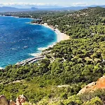 Village Cap Esterel Pierre Et En Rez De Jardin Vue -plages -parcs Aquatique - Animations -5 Piscines Dont Chauffee Au 01-novembre -parking -climatisation -formule Club 아파트