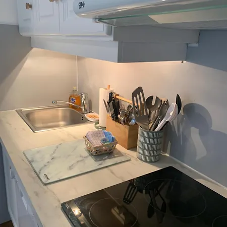 Coup De Coeur ,Parc Aquatique Piscine Chauffee,Appartement Pour 4 Personnes En Rez De Jardin Saint-Raphael (Var)