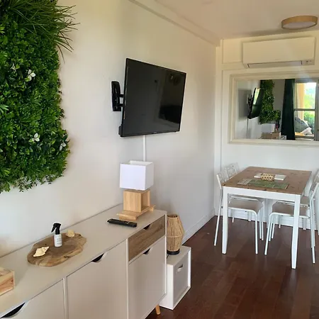 Coup De Coeur ,Parc Aquatique Piscine Chauffee,Appartement Pour 4 Personnes En Rez De Jardin Saint-Raphael (Var)