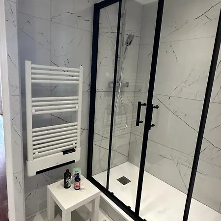 Coup De Coeur ,Parc Aquatique Piscine Chauffee,Appartement Pour 4 Personnes En Rez De Jardin Saint-Raphael (Var)