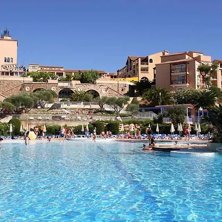 Appartamento Village Club Parc Aquatique Pour La Famille Piscine Chauffee,appartement Pour 4 Personnes En Rez De Jardin