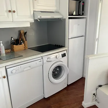 Apartment Coup De Coeur ,Parc Aquatique Piscine Chauffee,Appartement Pour 4 Personnes En Rez De Jardin *