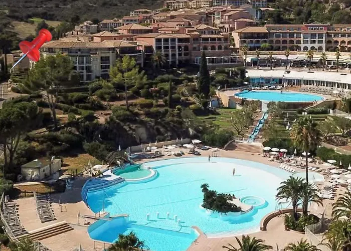 Апартаменты Village Cap Esterel Pierre Et En Rez De Jardin Vue -plages -5 Piscines Dont Chauffee Du 04 Avril Au 02 Novembre