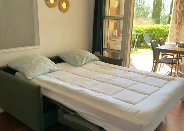 Апартаменты Village Cap Esterel Pierre Et En Rez De Jardin Vue -plages -5 Piscines Dont Chauffee Du 04 Avril Au 02 Novembre *